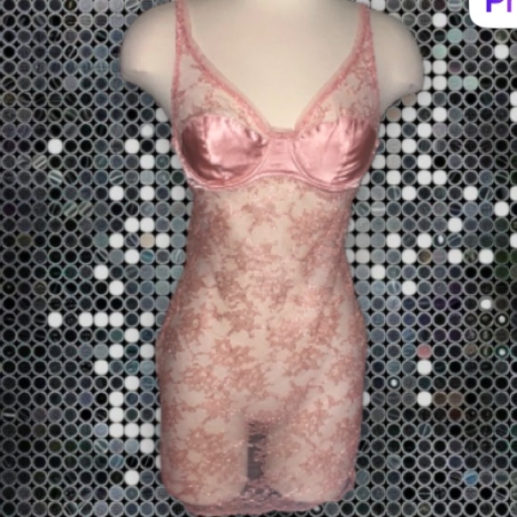 NWOT Victoria Secret Lace Dress size 34C - Picture 2 of 7